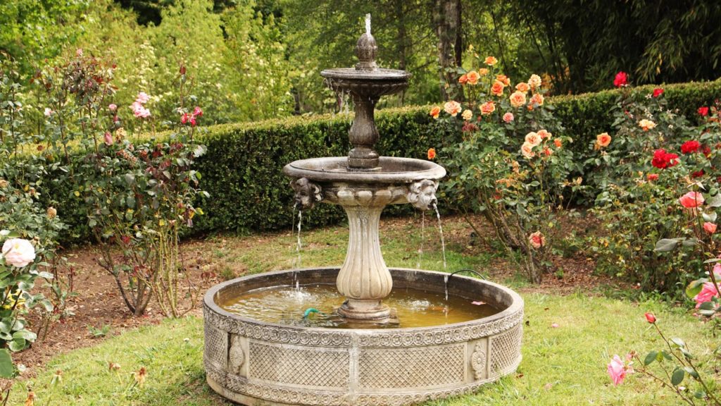 Outdoor Water Fountain Maintenance Tips