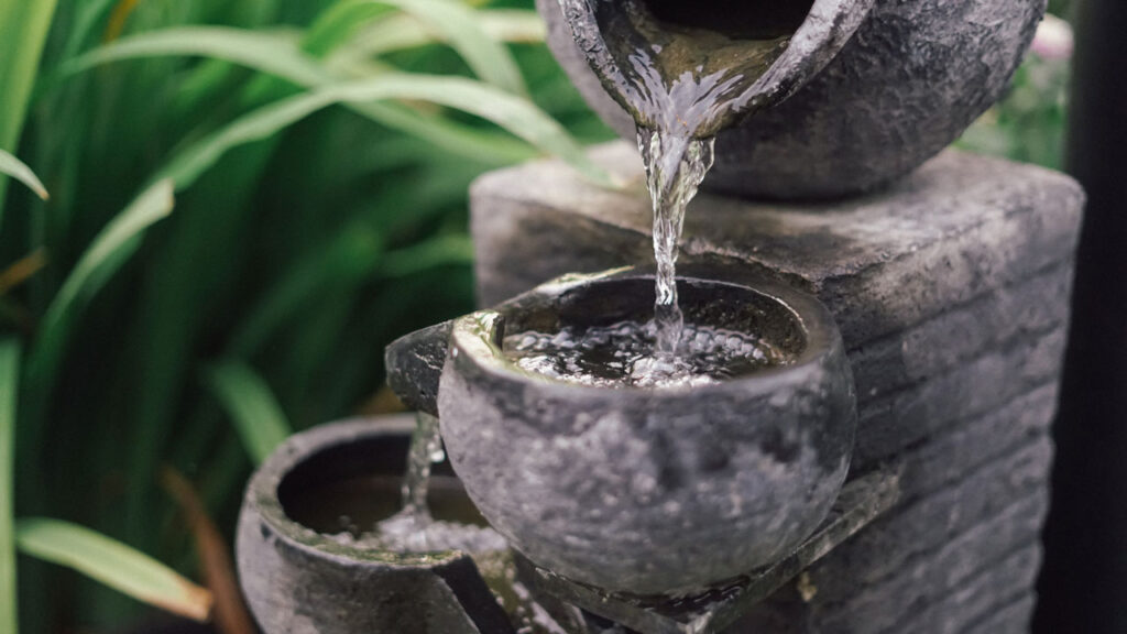 garden water fountains