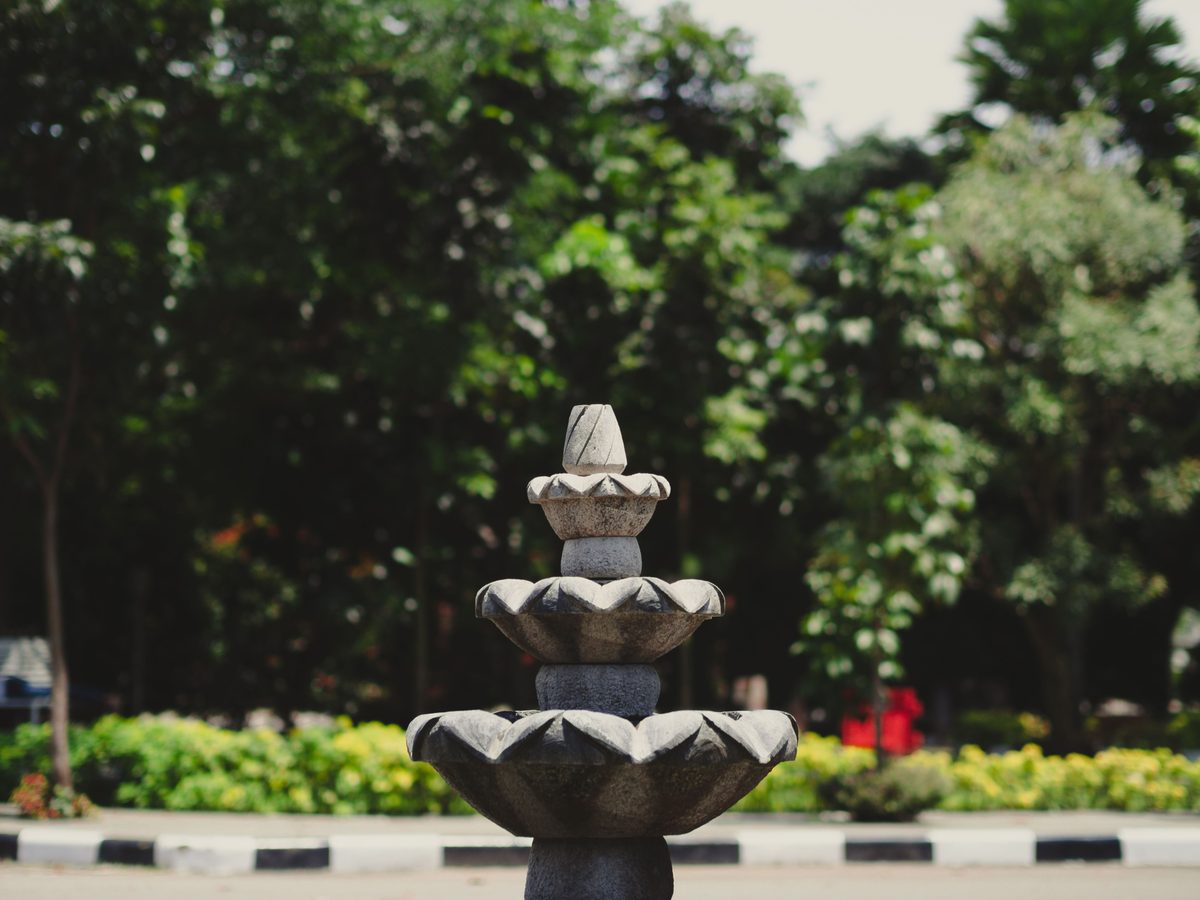 How to Choose a Fountain Repair Company in Orange County